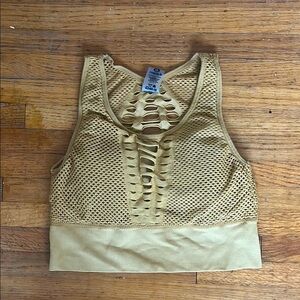 Mono B workout crop top, size M